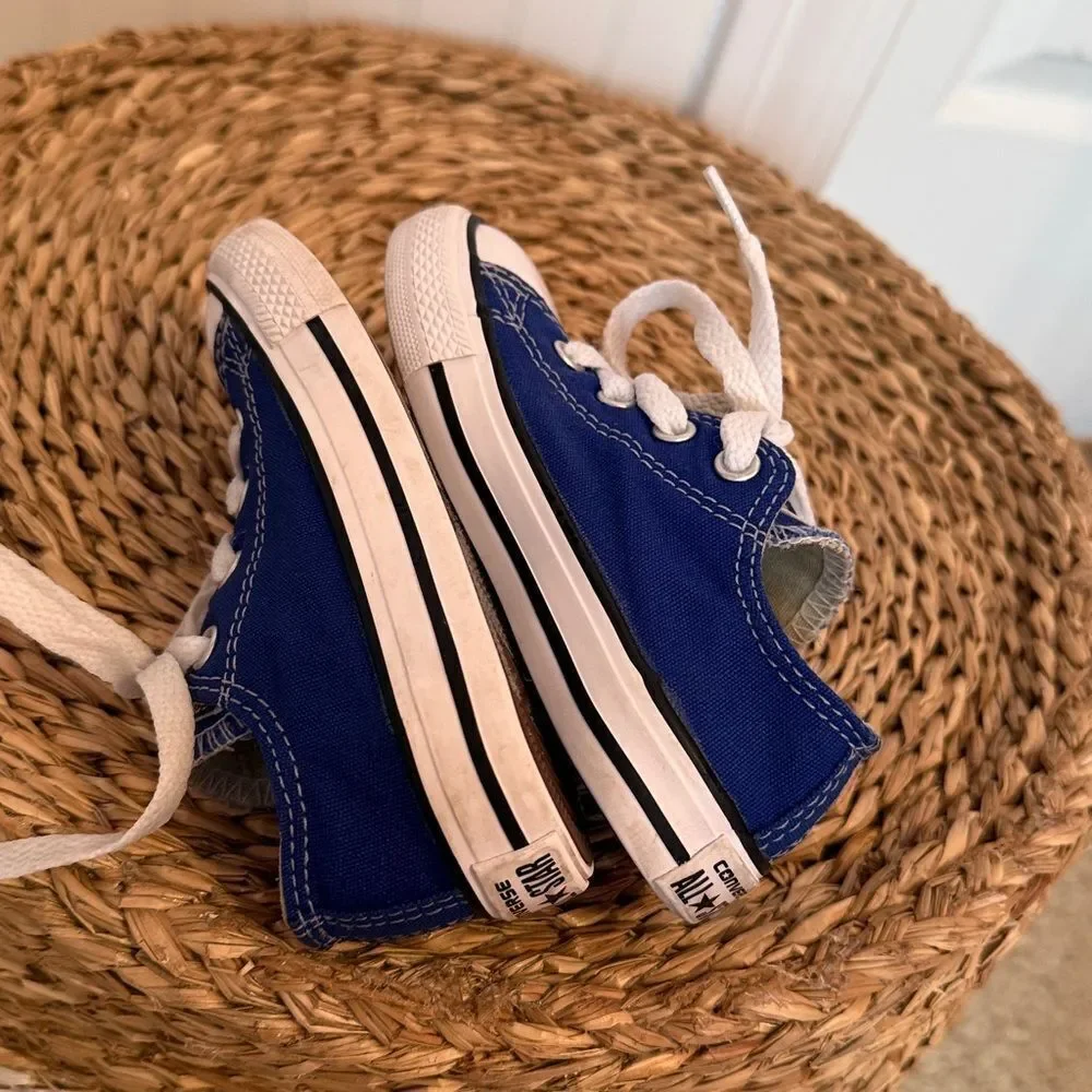 Converse Kids Classic Blue Sneakers - 7